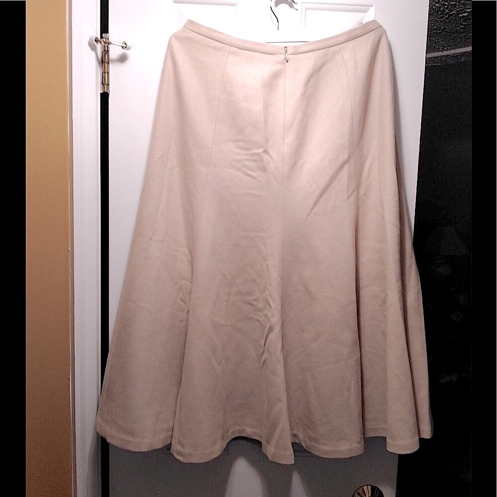 SOLD❣️❣️ Lauren Ralph Lauren Virgin Wool Midi Skirt - Picture 3 of 5